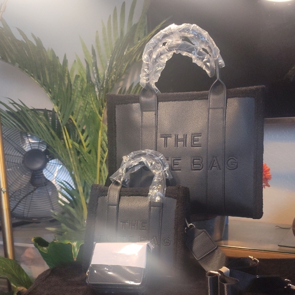 Black Tote Bag - Picture 2 of 12